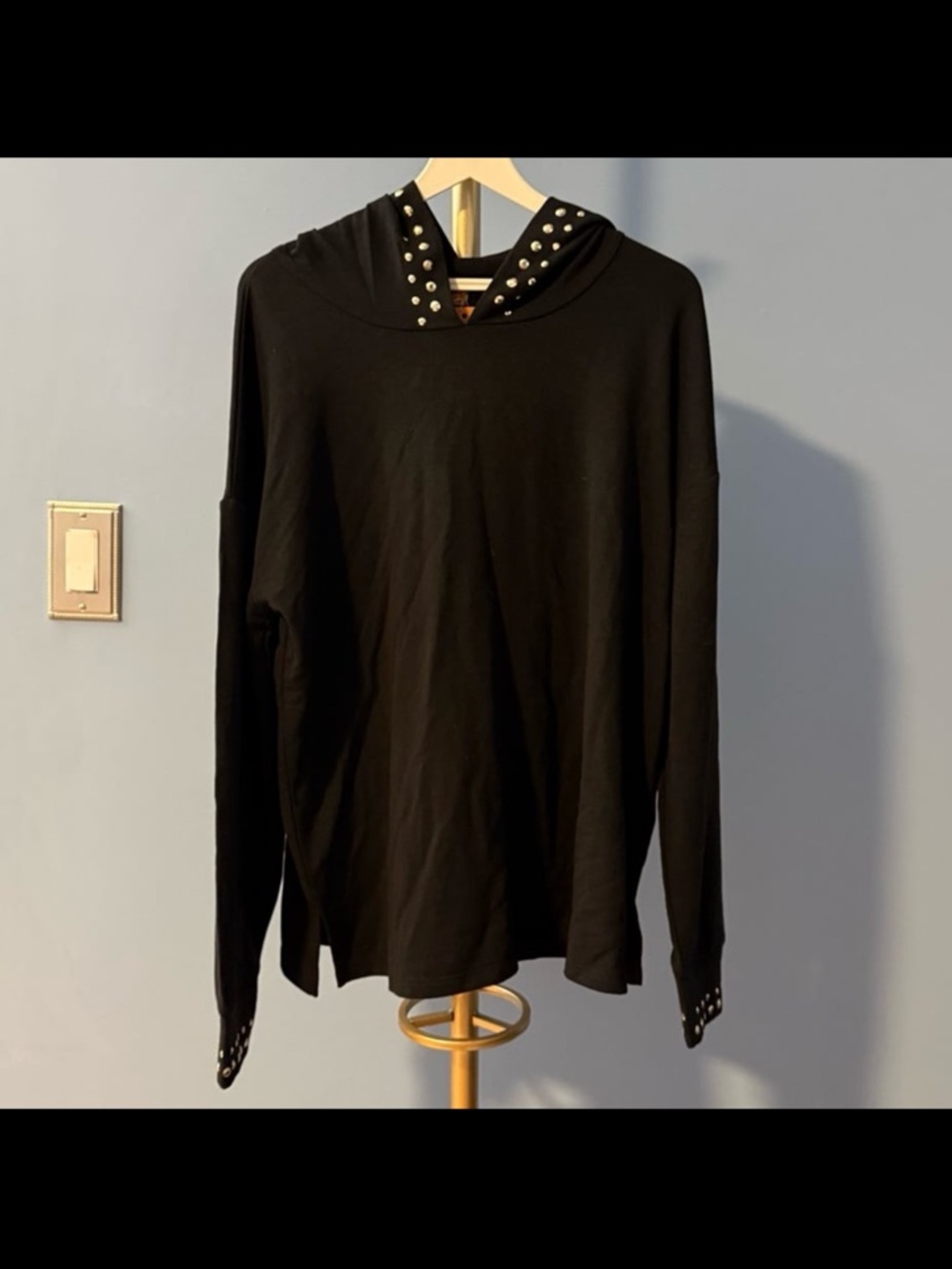 ⚡️Belldini Black Studded Hooded Shirt - Medium